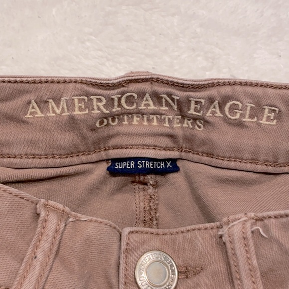 American Eagle Distressed Jegging Pants - Picture 8 of 8
